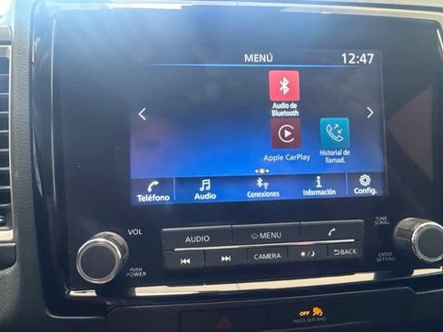 Used 2022 Nissan Frontier SV w/ Technology Package RWD image 15