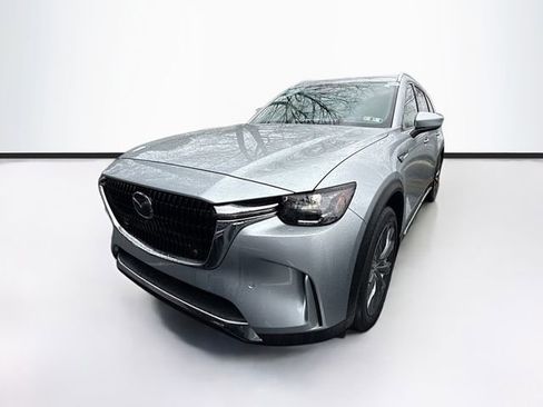 Certified 2025 MAZDA CX-90 3.3 Turbo w/ Premium Plus Pkg image 4