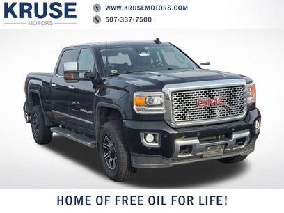 Used 2015 GMC Sierra 2500 Denali w/ Duramax Plus Package
