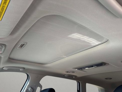 Used 2024 Kia Telluride S w/ S Sunroof Package image 28