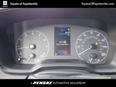 Used 2024 Toyota Corolla SE FWD image 11