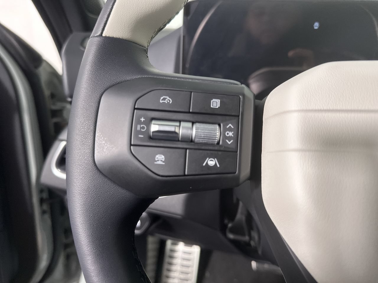 New 2027 Kia K4 GT-Line FWD image 10