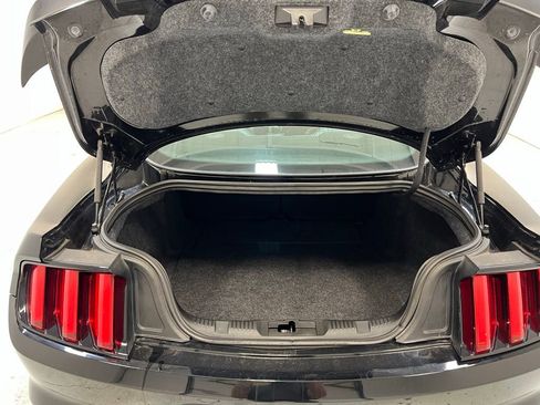 Used 2016 Ford Mustang GT Premium image 27