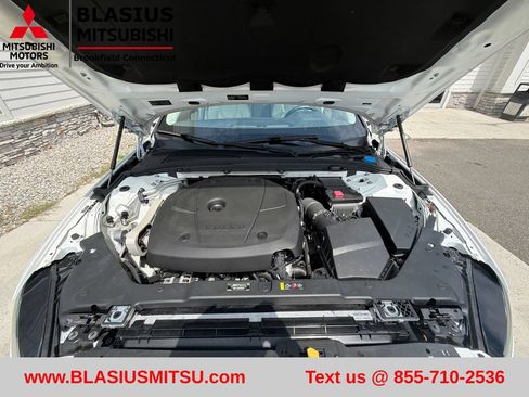 Used 2019 Volvo S60 T5 Momentum w/ Multimedia Package FWD image 69