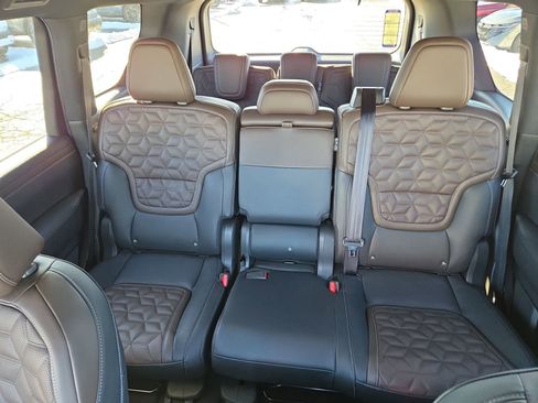 New 2026 Nissan Armada Platinum Reserve image 37