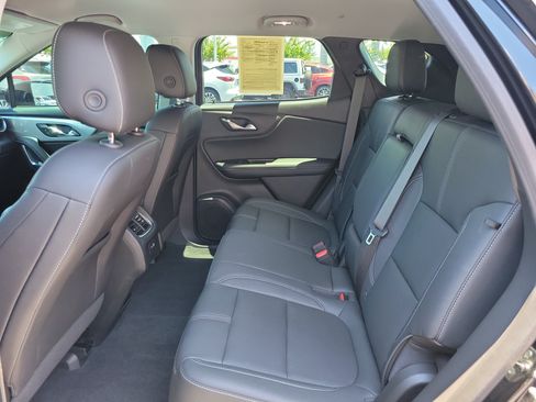 Used 2024 Chevrolet Blazer LT FWD image 16