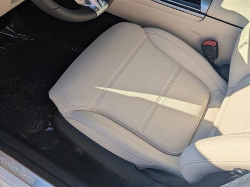 New 2026 Mercedes-Benz C 300 Sedan image 4