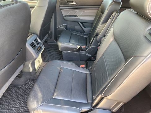 Used 2021 Volkswagen Atlas SEL image 30