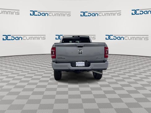 Used 2024 RAM 2500 Big Horn w/ Level 2 Equipment Group AWD/4WD image 7