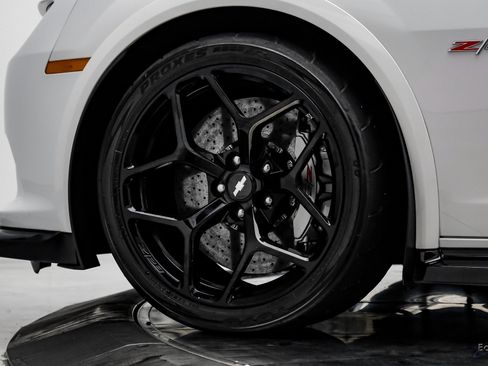 Used 2015 Chevrolet Camaro Z/28 image 71