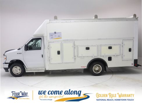 Used 2023 Ford E-450 and Econoline 450 Super Duty w/ Power Windows & Locks Group RWD image 6