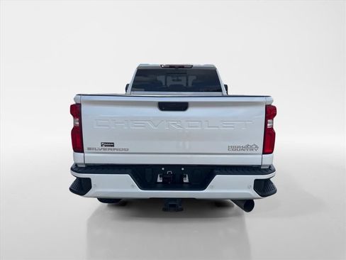 Used 2023 Chevrolet Silverado 2500 High Country AWD/4WD image 4