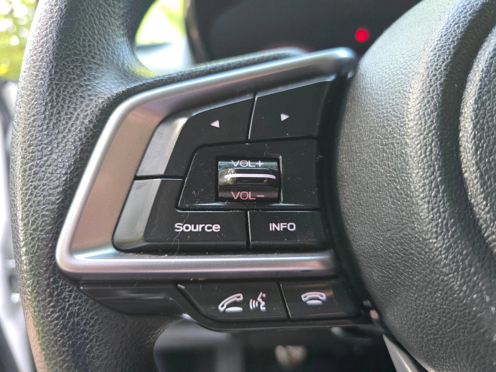 Used 2017 Subaru Impreza 2.0i AWD/4WD image 26