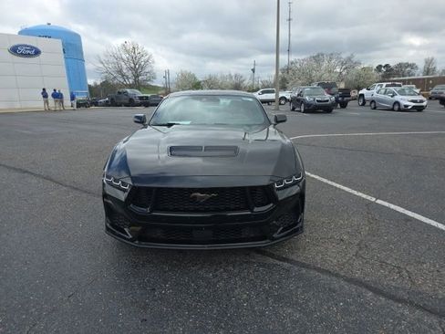 Used 2024 Ford Mustang GT Premium image 8