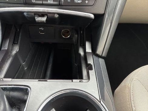 Used 2018 Ford Explorer 4WD image 23