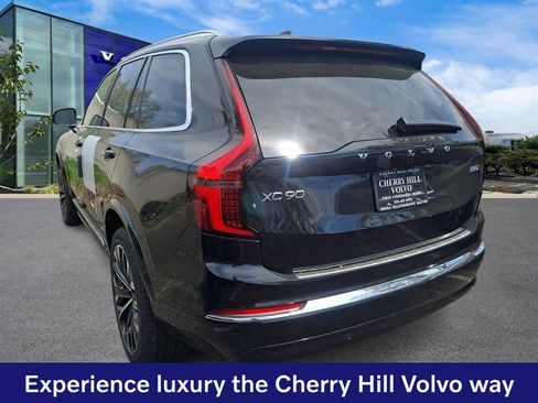 New 2026 Volvo XC90 B5 Core w/ Protection Package Premier AWD/4WD image 3