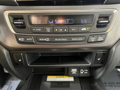 Used 2021 Honda Pilot Special Edition image 27