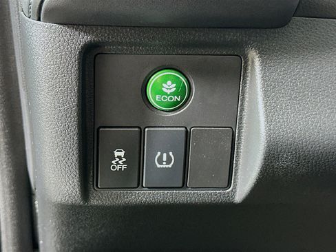 Used 2022 Honda HR-V Sport image 17