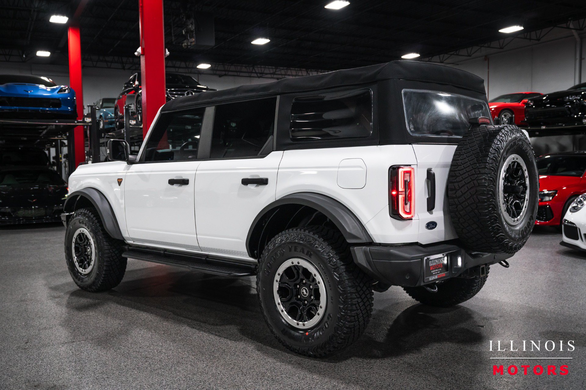 Used 2022 Ford Bronco Badlands AWD/4WD image 3