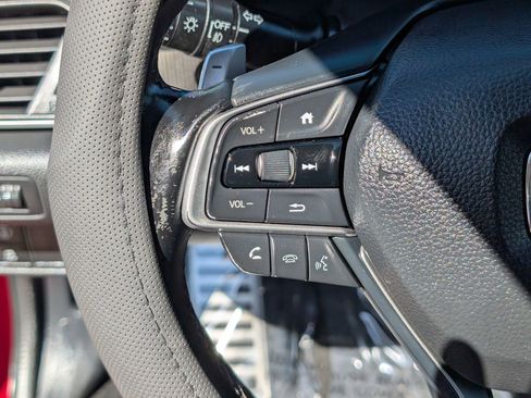 Used 2018 Honda Accord Sport image 21