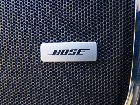 Used 2015 GMC Yukon Denali w/ Premium Package image 13