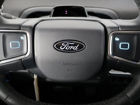 New 2026 Ford Expedition Platinum w/ Stealth Appearance Package image 28