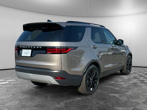 New 2026 Land Rover Discovery S AWD/4WD image 5