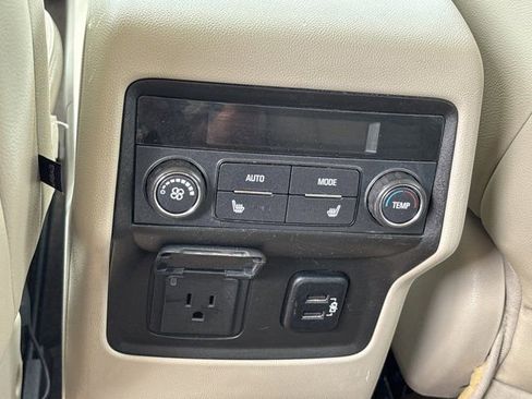 Used 2017 GMC Acadia Denali FWD image 20