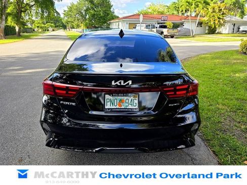 Used 2023 Kia Forte GT-Line w/ GT-Line Premium Package FWD image 4