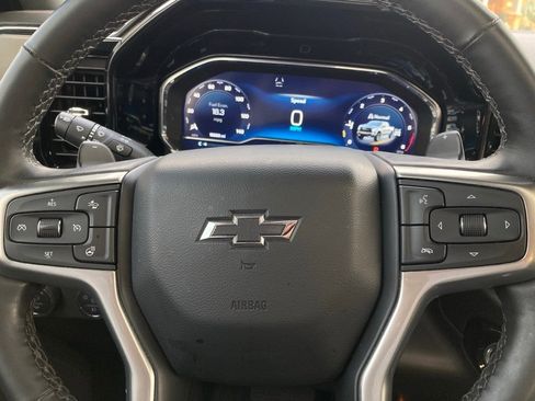 Used 2025 Chevrolet Silverado 1500 LT Trail Boss w/ Convenience Package II image 19