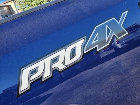 Used 2021 Nissan Titan PRO-4X w/ Pro-4x Convenience Package image 8