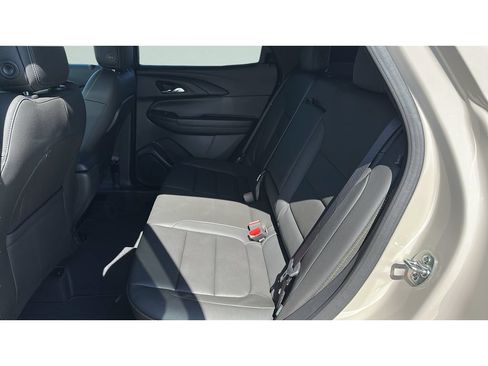 New 2026 Chevrolet TrailBlazer ACTIV w/ Convenience Package AWD/4WD image 18