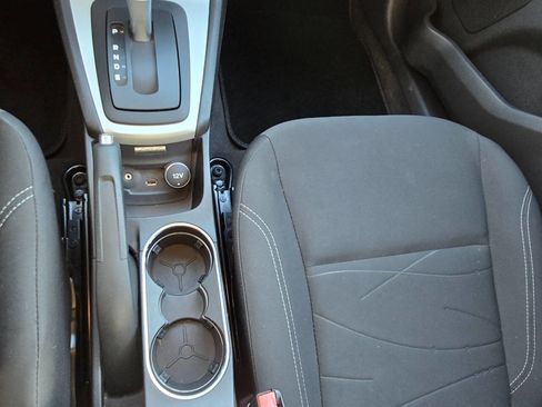 Used 2015 Ford Fiesta SE w/ Comfort Package image 18
