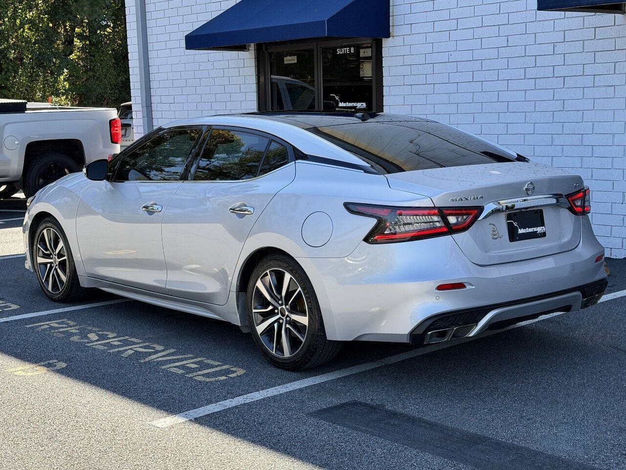 Used 2020 Nissan Maxima 3.5 SL w/ Floor Mat Group FWD image 5