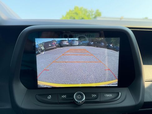 Used 2017 Chevrolet Camaro SS image 25