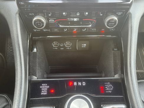 Used 2022 Jeep Grand Cherokee Overland image 26