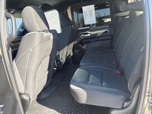 Used 2021 RAM 1500 Big Horn image 4