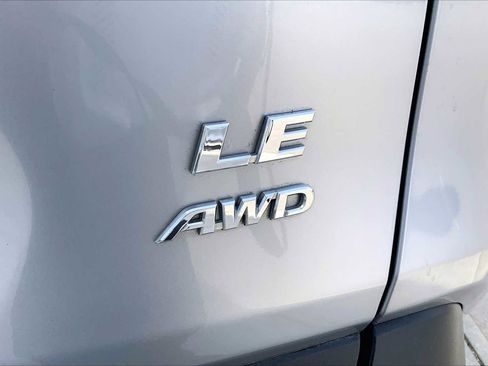 Used 2019 Toyota RAV4 LE w/ All Weather Liner Package image 10