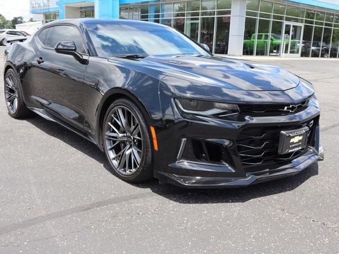 Used 2024 Chevrolet Camaro ZL1 RWD image 2