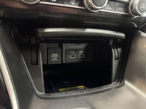 Used 2021 Honda Accord Sport image 8