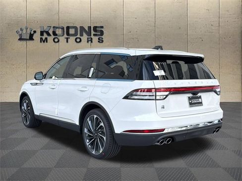 New 2026 Lincoln Aviator Reserve image 3