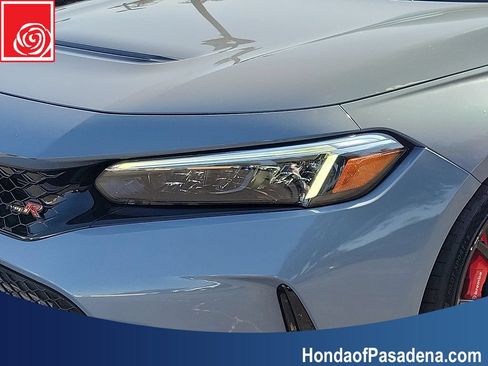 Certified 2023 Honda Civic Type R image 29