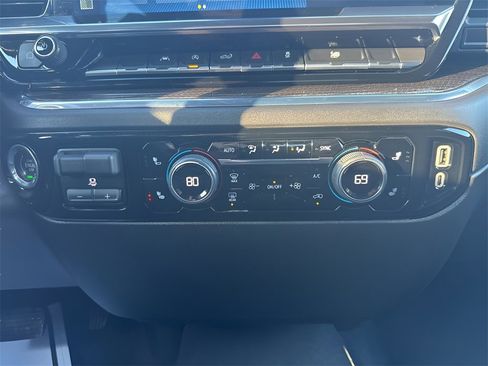 Used 2024 Chevrolet Silverado 1500 RST w/ Protection Package image 25