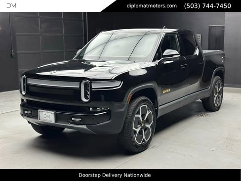 Used 2022 Rivian R1T Launch Edition image 1