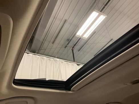 Used 2016 Subaru Outback 2.5i Limited image 20