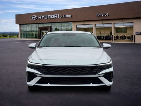 New 2026 Hyundai Elantra SE FWD image 12