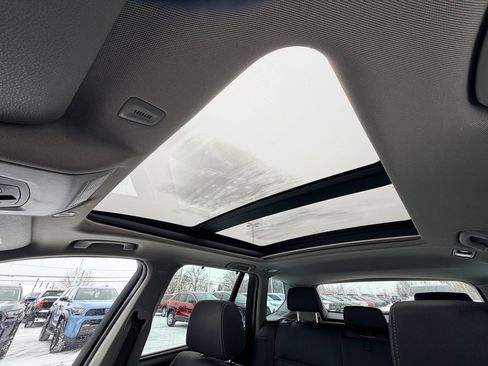 Used 2017 BMW X3 xDrive28i image 21