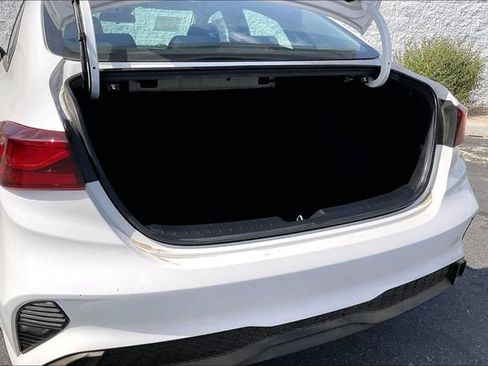 Used 2023 Kia Forte LXS FWD image 34