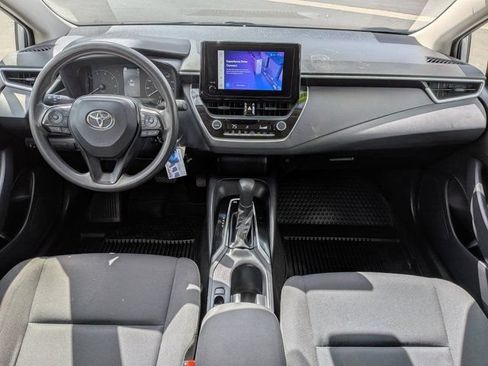 Used 2025 Toyota Corolla LE FWD image 15