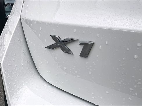 Used 2024 BMW X1 xDrive28i w/ Premium Package AWD/4WD image 30